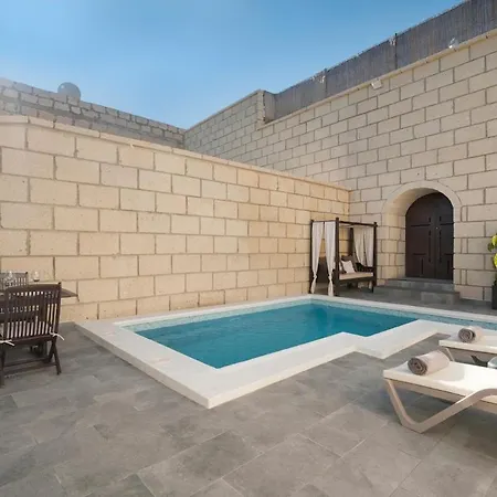 度假居 Casa America- Private Heated Pool- Sun & Solarium Experience *