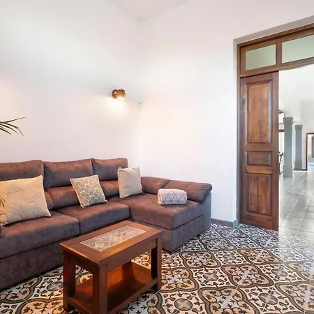 度假居 Casa America- Private Heated Pool- Sun & Solarium Experience Fasnia